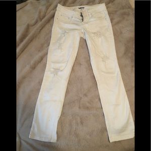 Dollhouse Ripped Denim Jeans. NWOT